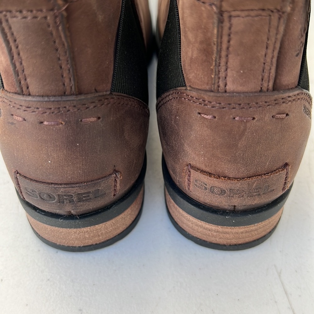 *LAST PAIR* SOREL | Emelie Chelsea Boot in Cattail- Waterproof - Picture 6 of 7